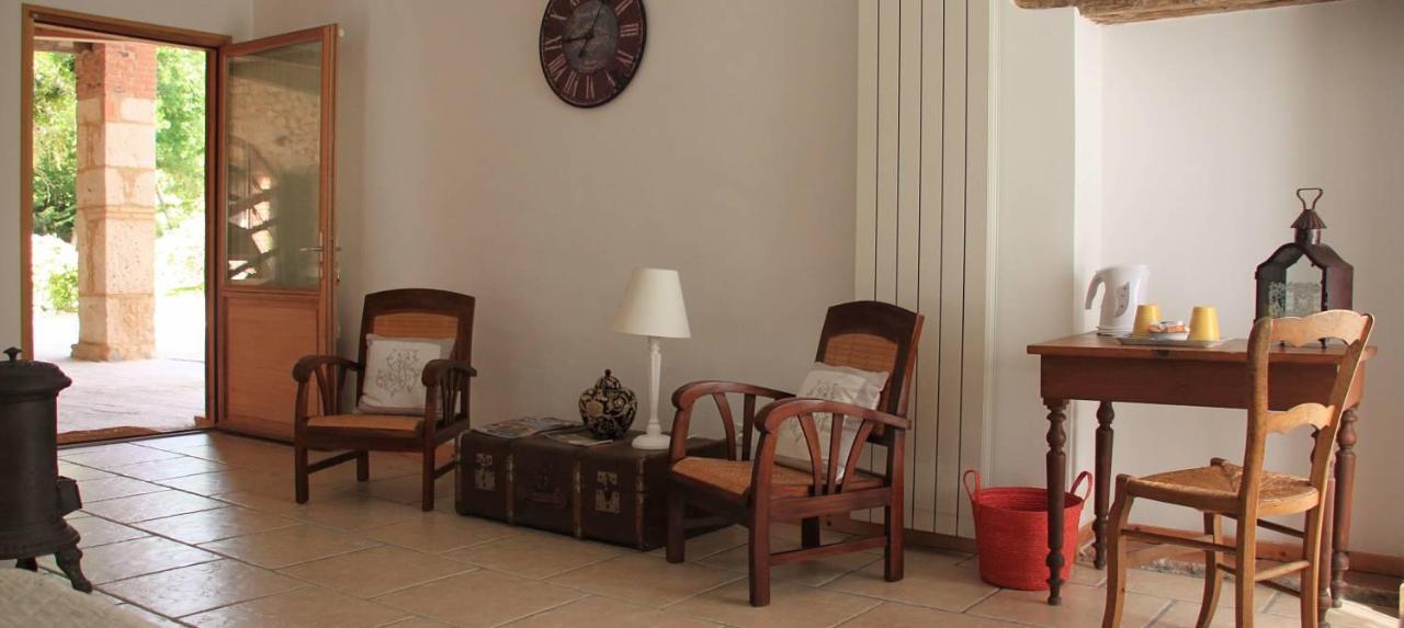 Chambres d'Hôtes Le Val de la Garenne Senouillac Extérieur photo